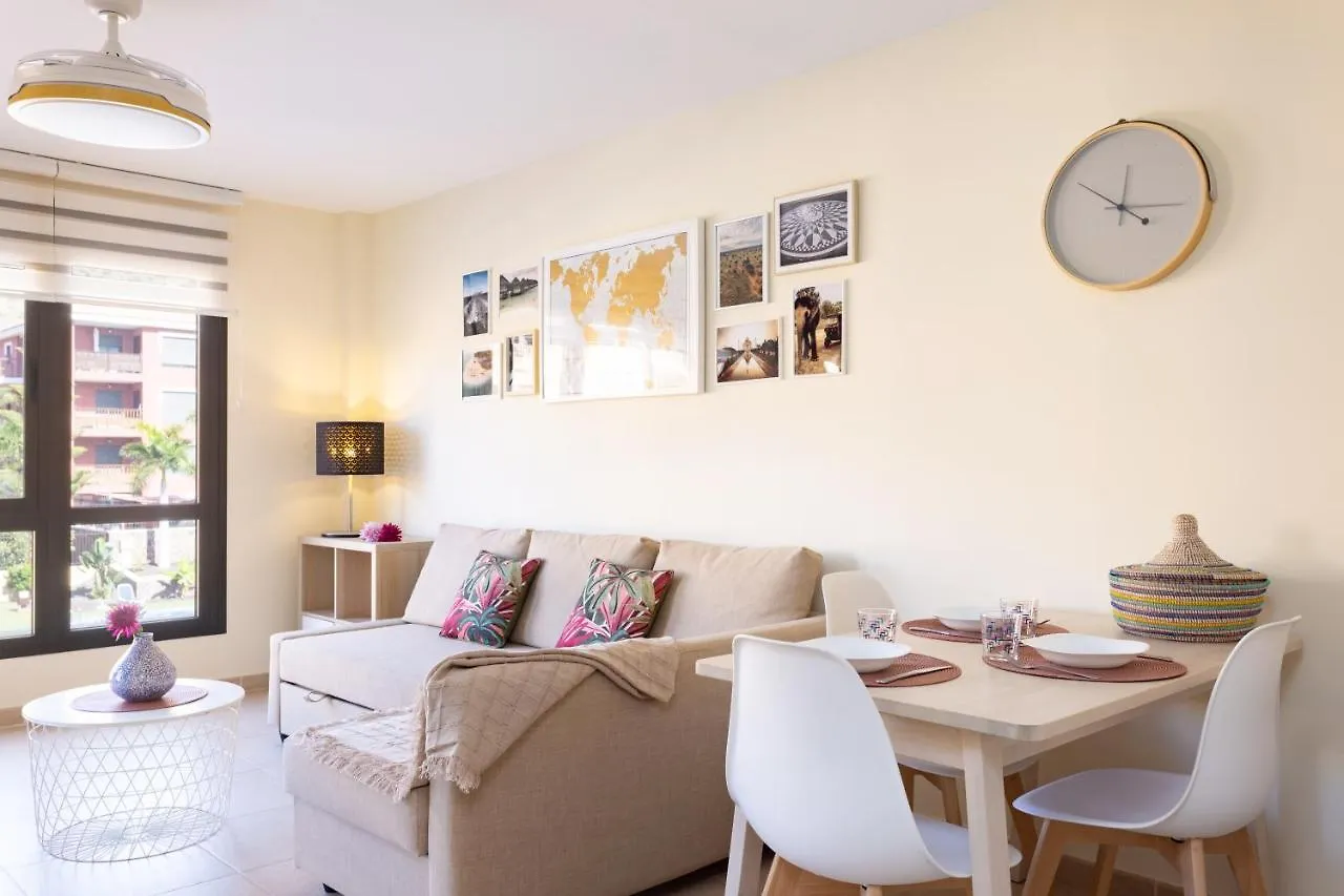 Home2Book Palm-Mar Bright Pool View El Mocan